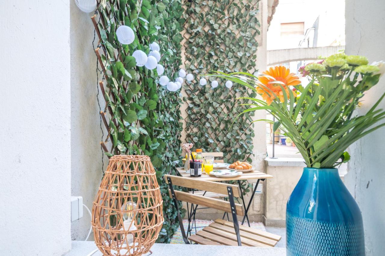 Studio Terrasse Privee 5 Min To Eiffel Tower Paris Exteriör bild